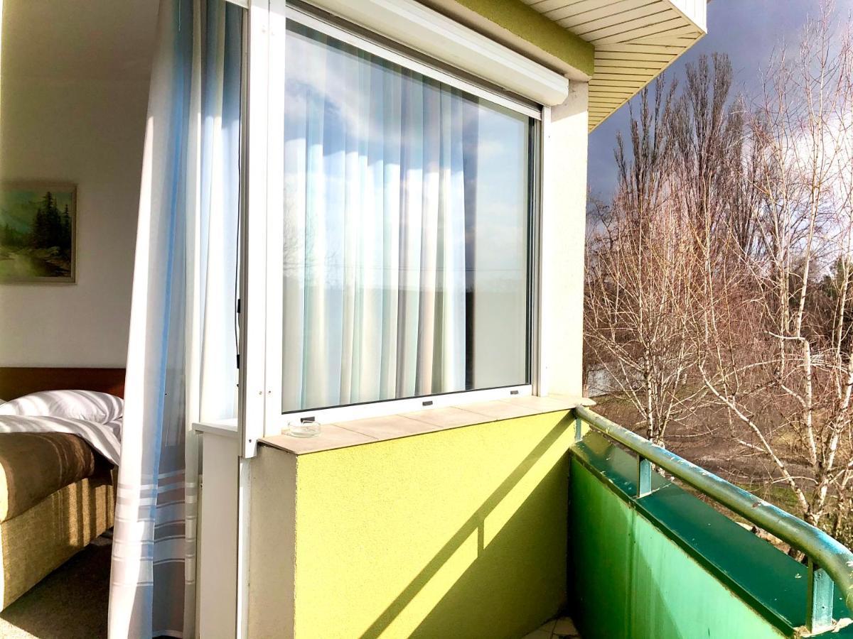 Ferienwohnung Авіа Uschhorod Exterior foto