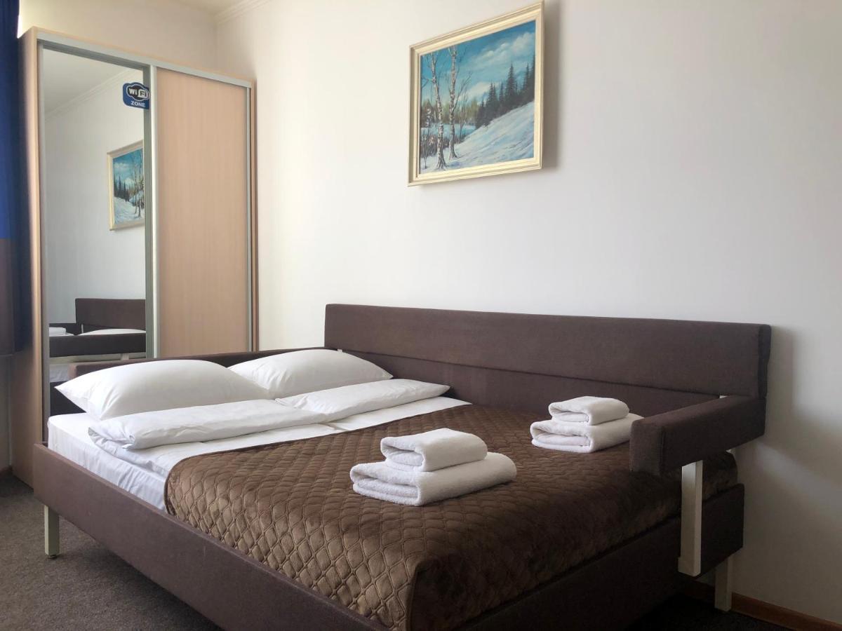 Ferienwohnung Авіа Uschhorod Exterior foto